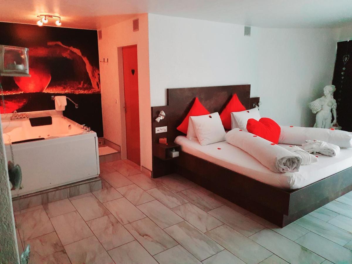 Dala Hotel & Apartments Loèche-les-Bains Extérieur photo