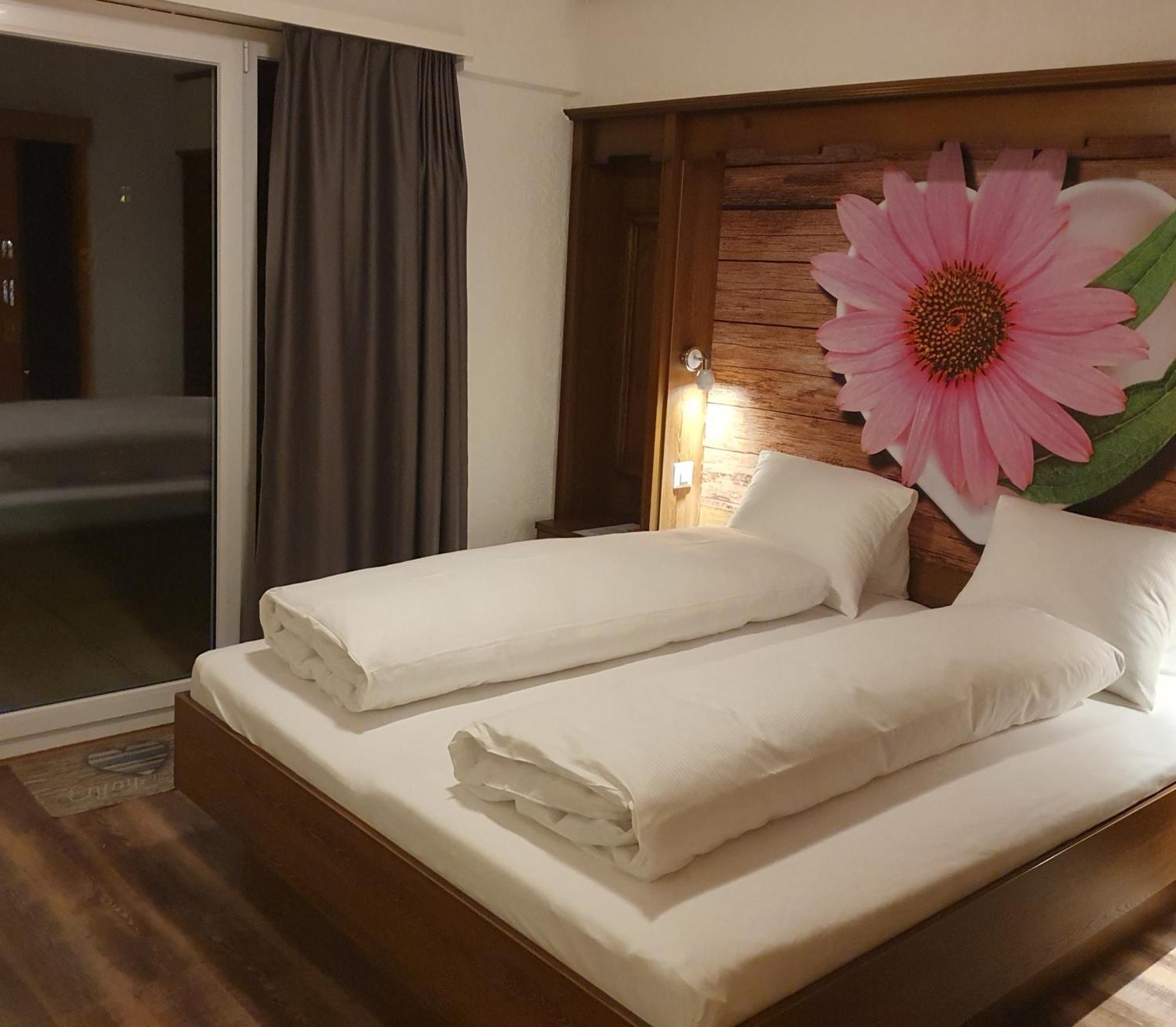 Dala Hotel & Apartments Loèche-les-Bains Extérieur photo